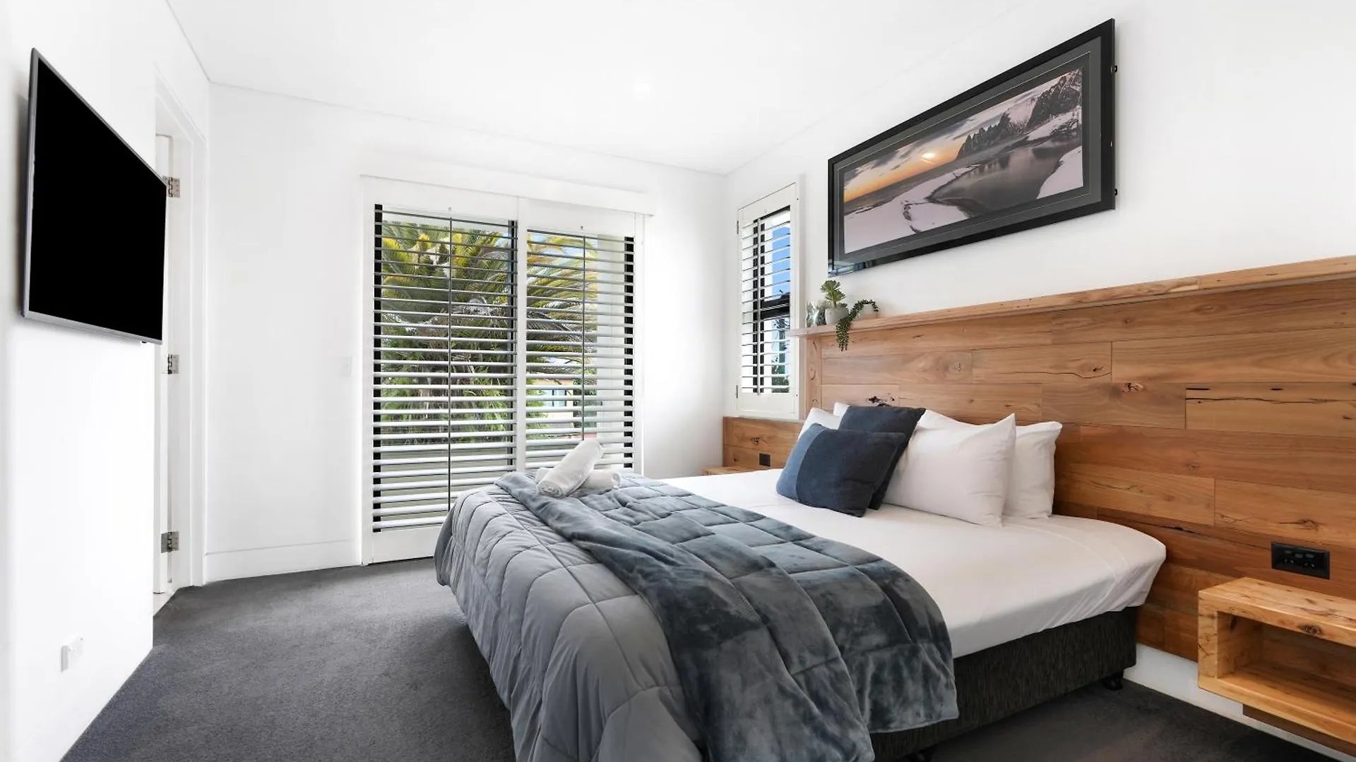 3 M Luxury Waterfront Villa In Paradise Pets Welcome Gold Coast 0*,  Australie